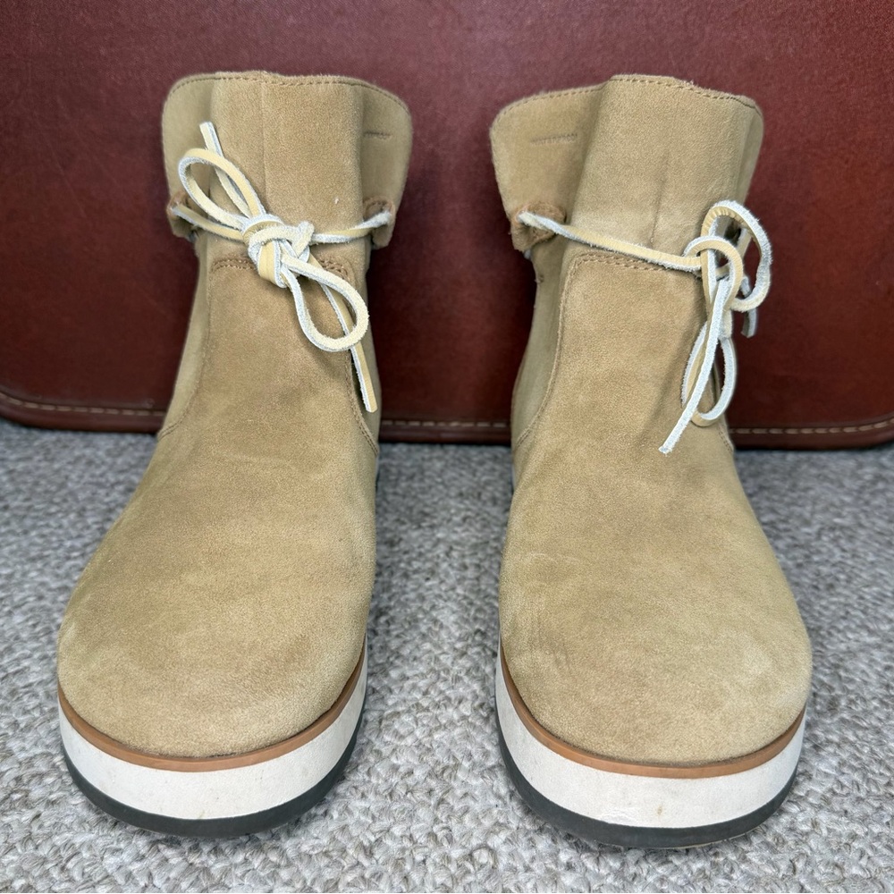 Merrell Insulated Winter Boots View 6